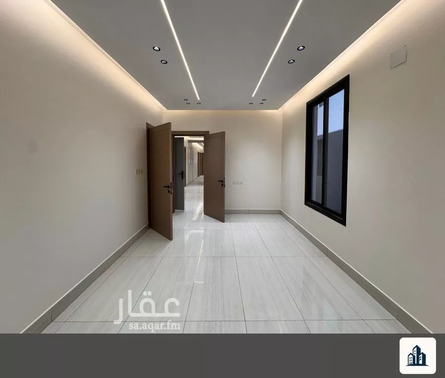 4 bedroom floor in Al Janadriyah 5