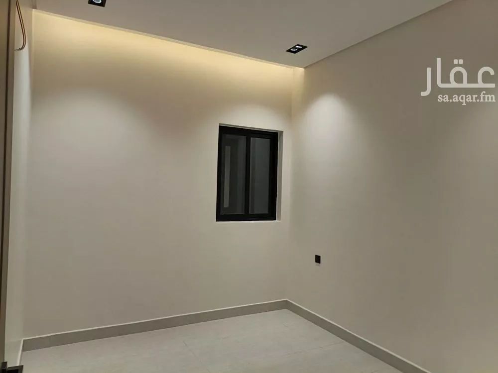 3 bedroom floor in As Suwaidi 14