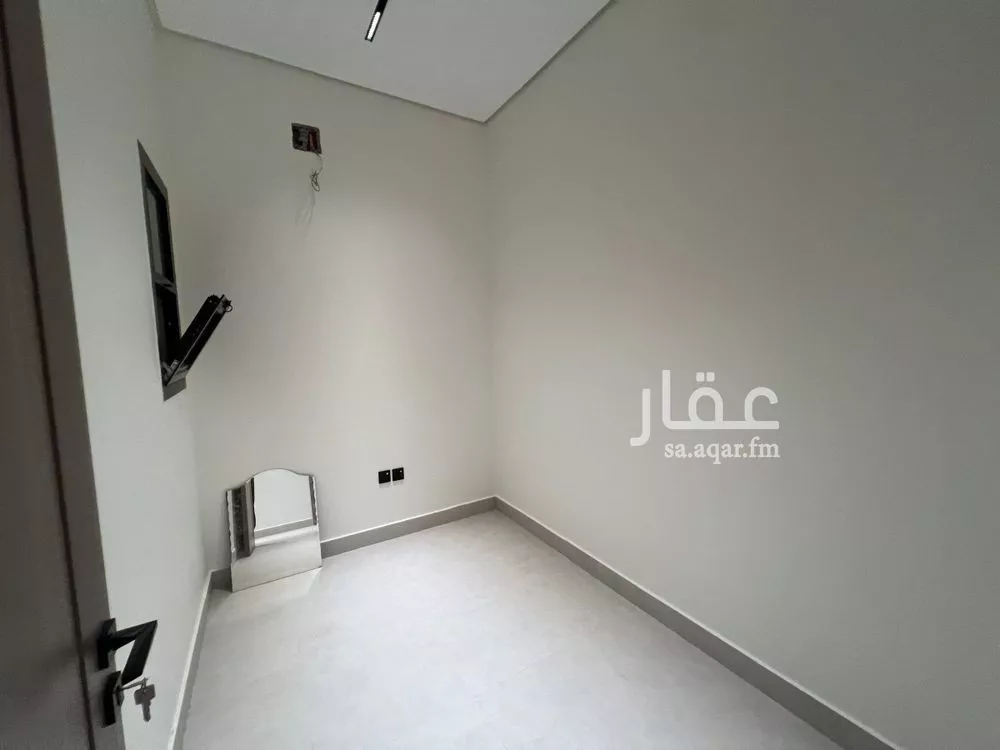 6 bedroom floor in Al Rimal 11