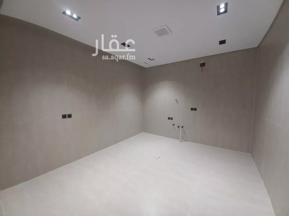 5 bedroom floor in Al Uraija Al Gharbiyah 12