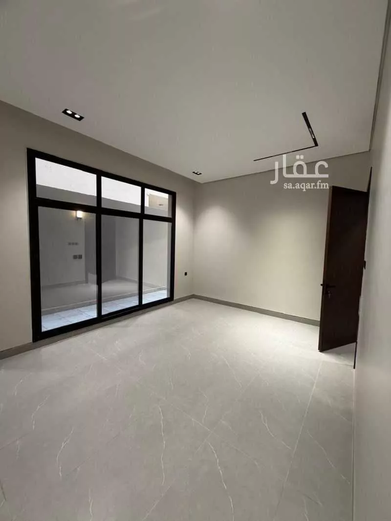4 bedroom floor in Ishbiliyah 11