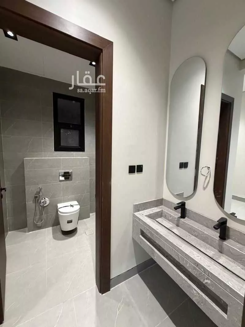 4 bedroom floor in Ishbiliyah 16