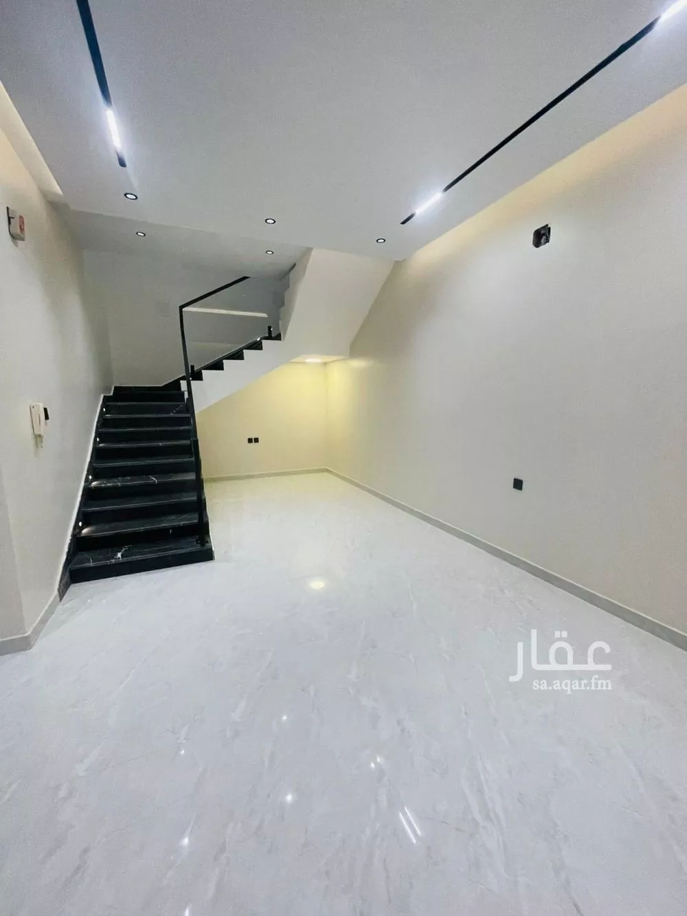 دور 4 غرف في المونسية 22