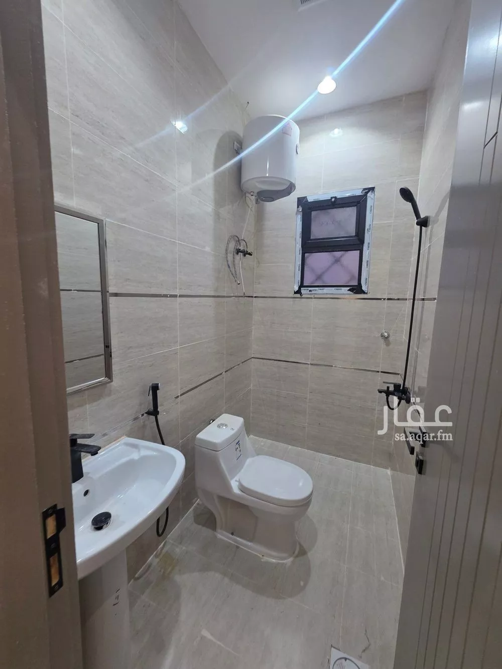 6 bedroom floor in Taibah 15