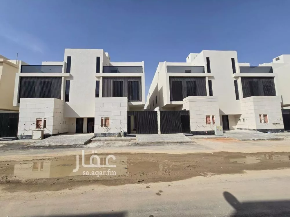 3 bedroom floor in Ash Sharq 2