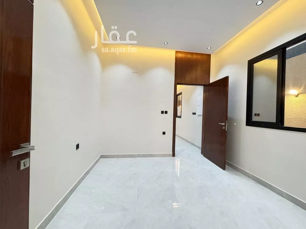 3 bedroom floor in Dahiat Namar 5