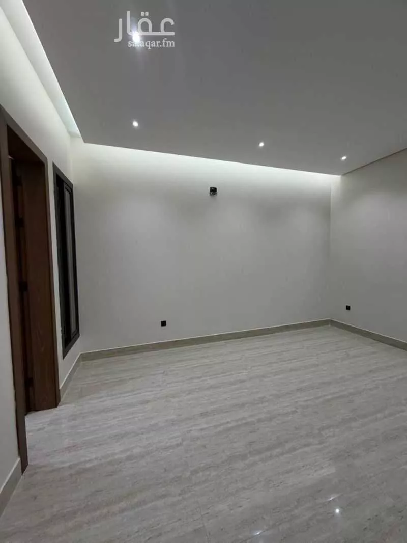 5 bedroom floor in Al Rimal 8