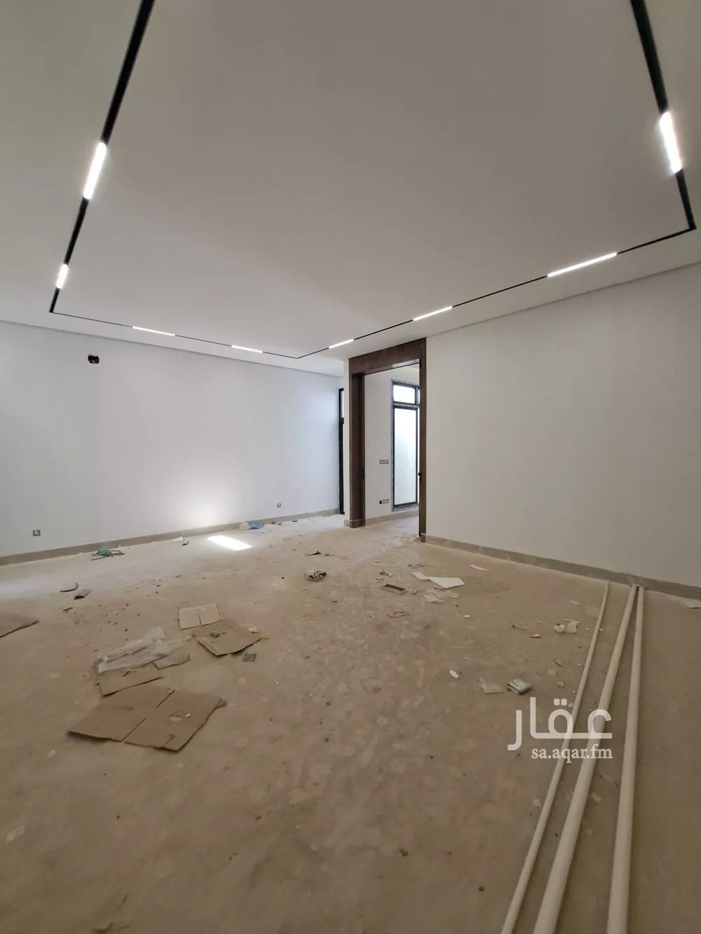 4 bedroom floor in Al Maizilah 5