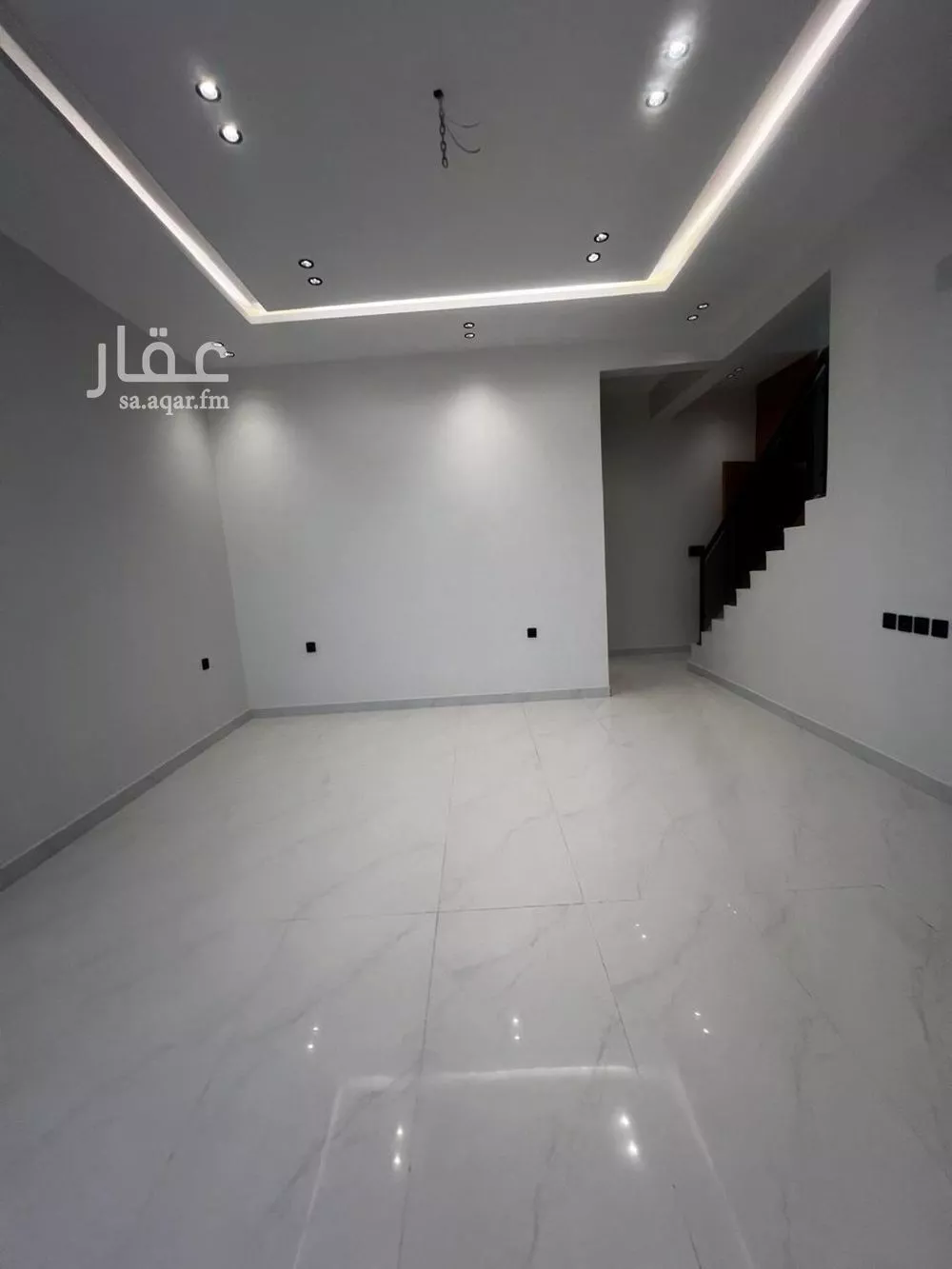 5 bedroom floor in Taibah 12