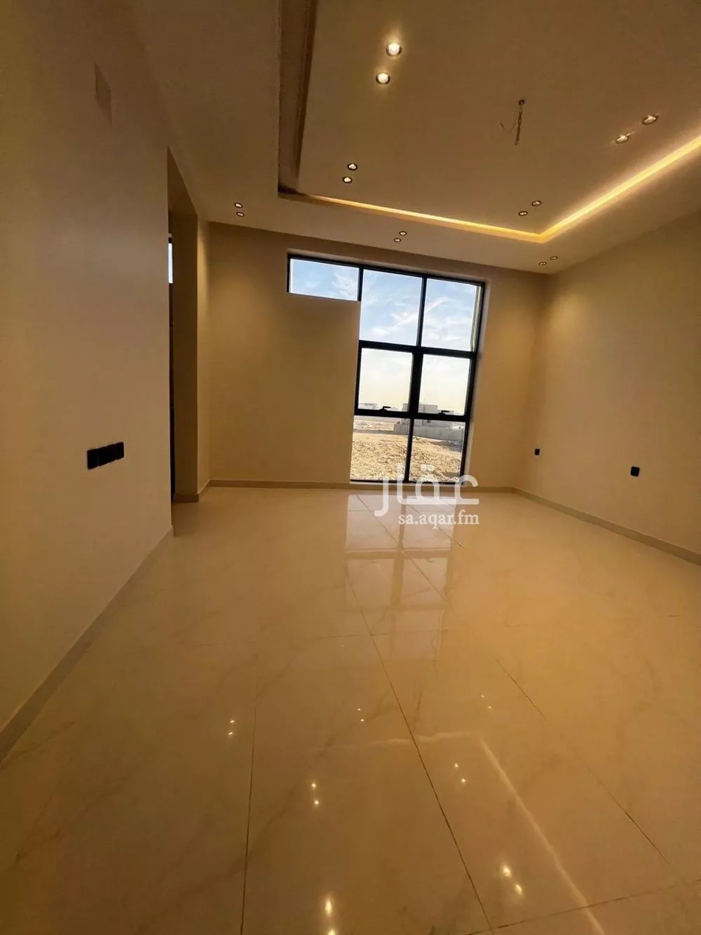 5 bedroom floor in Taibah 13