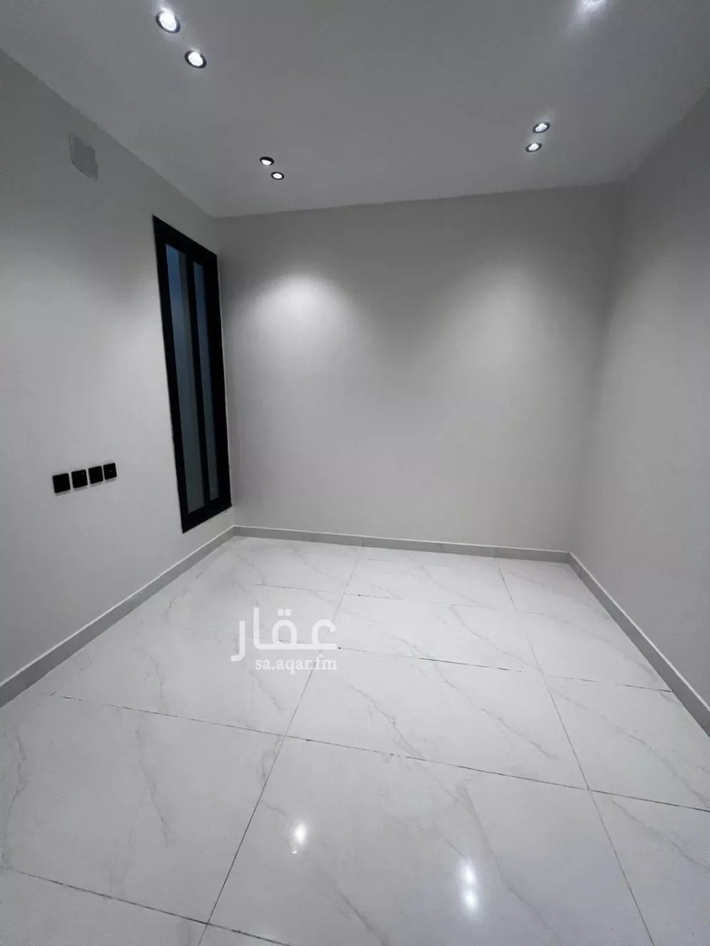 5 bedroom floor in Taibah 18
