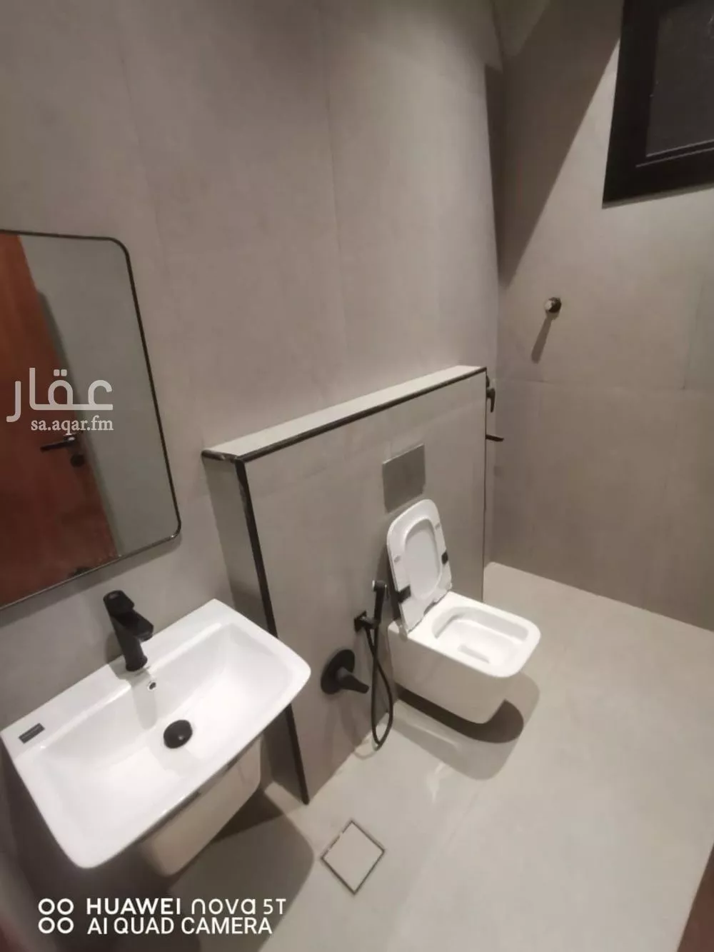 دور 4 غرف في الجنادرية 9