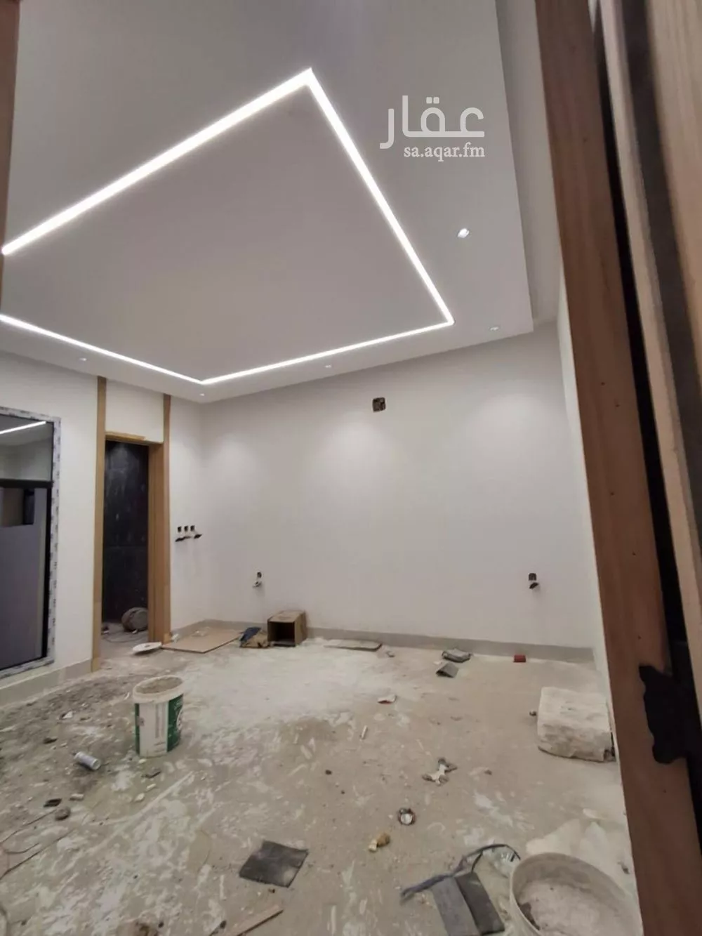 5 bedroom floor in Tuwaiq 7