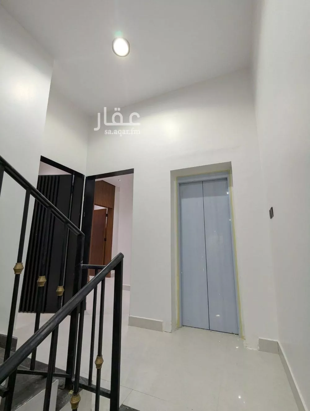 3 bedroom floor in Tuwaiq 10