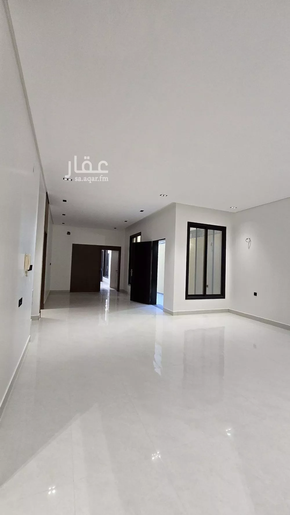 3 bedroom floor in Tuwaiq 8
