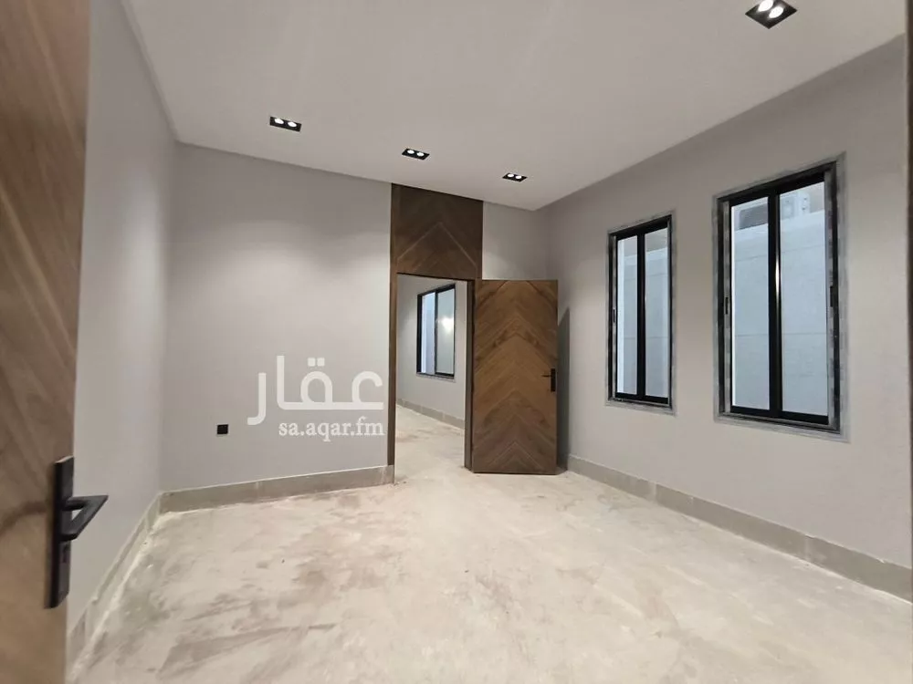 3 bedroom floor in Al Uraija Al Gharbiyah 6