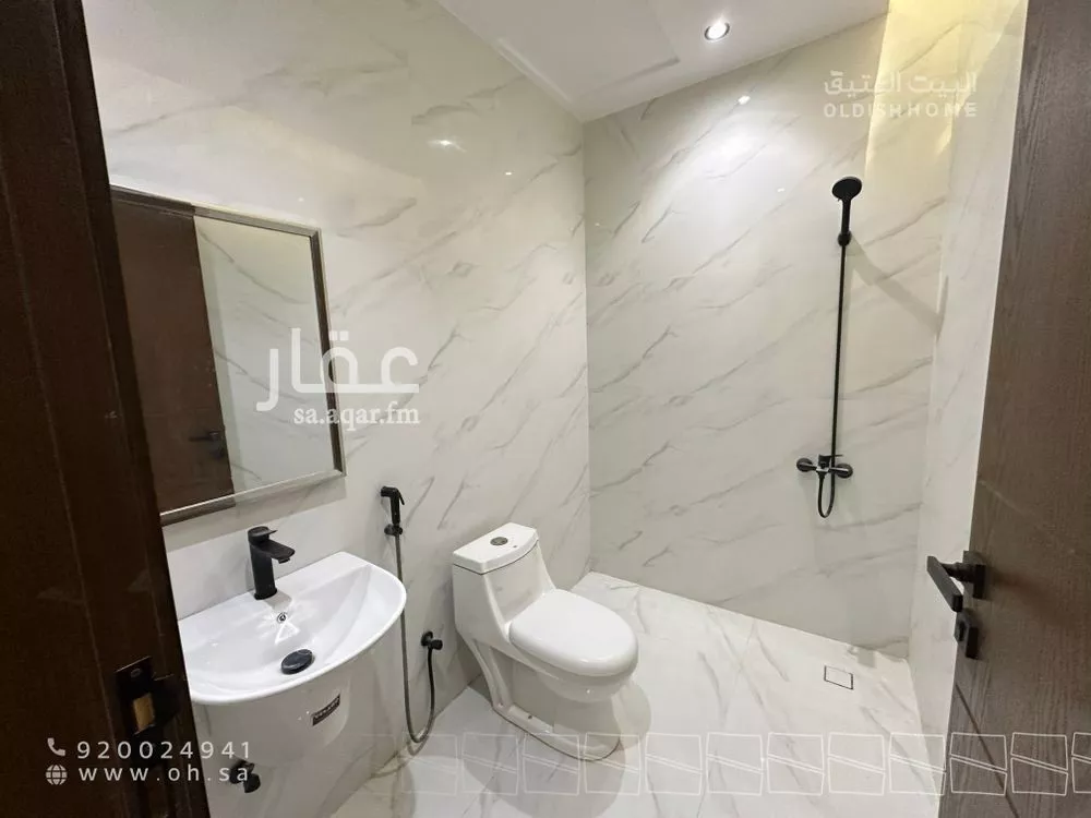 4 bedroom floor in Al Narjis 9