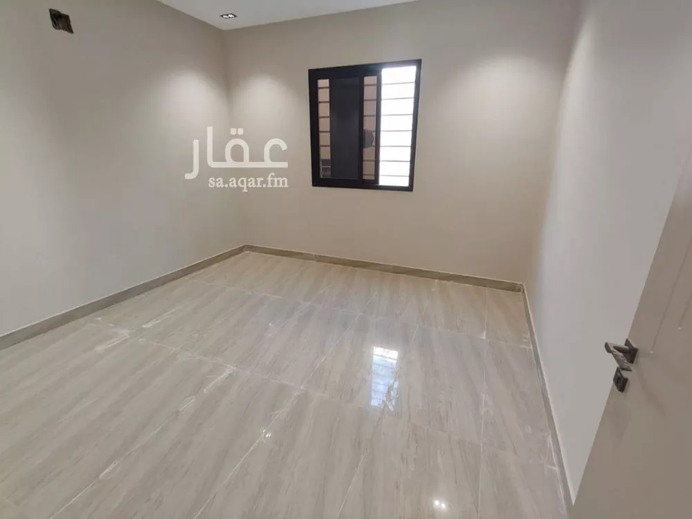 دور 4 غرف في بدر 8