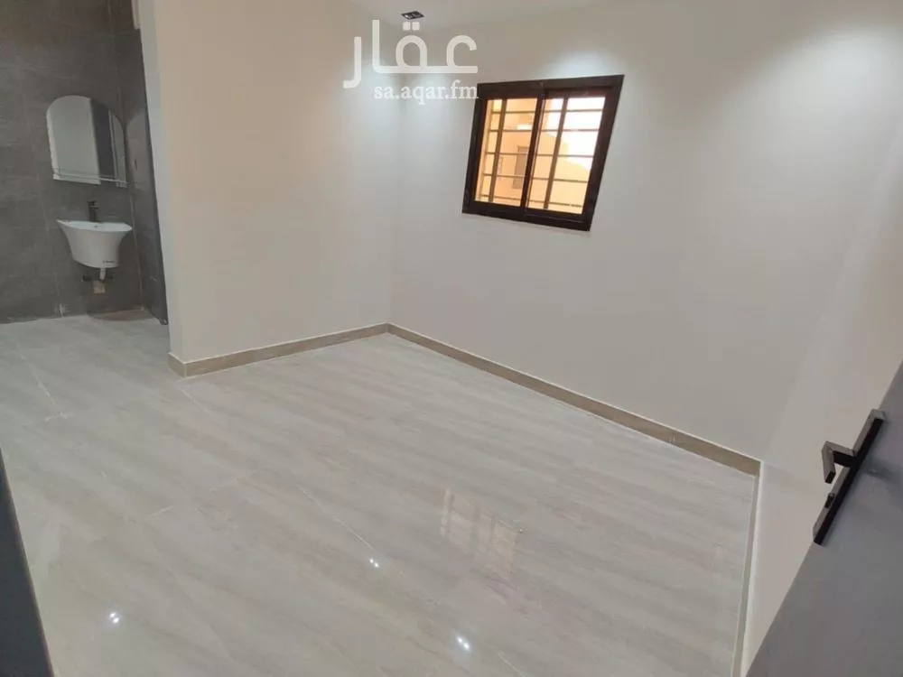 4 bedroom floor in Badr 3