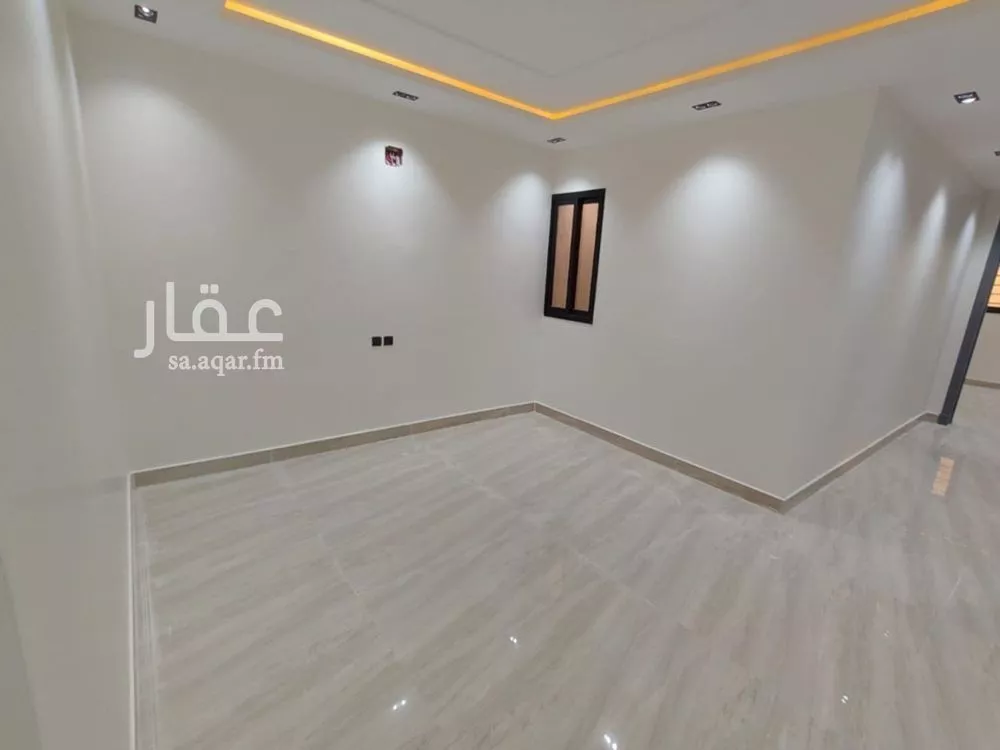 4 bedroom floor in Badr 7