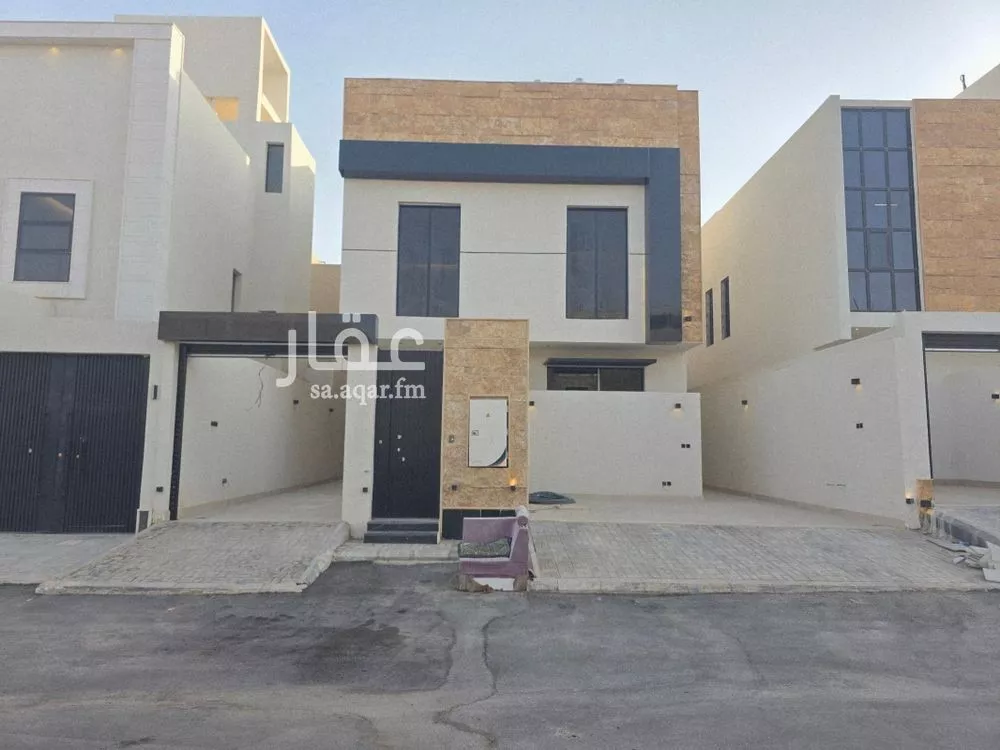 5 bedroom floor in Badr 2