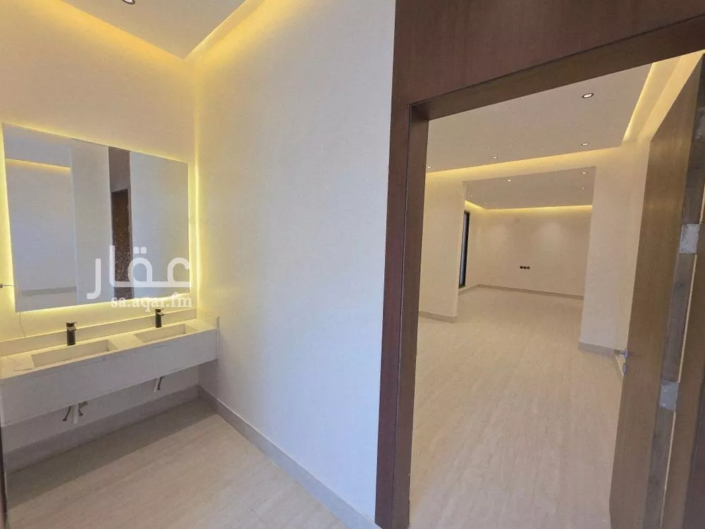 5 bedroom floor in Badr 11