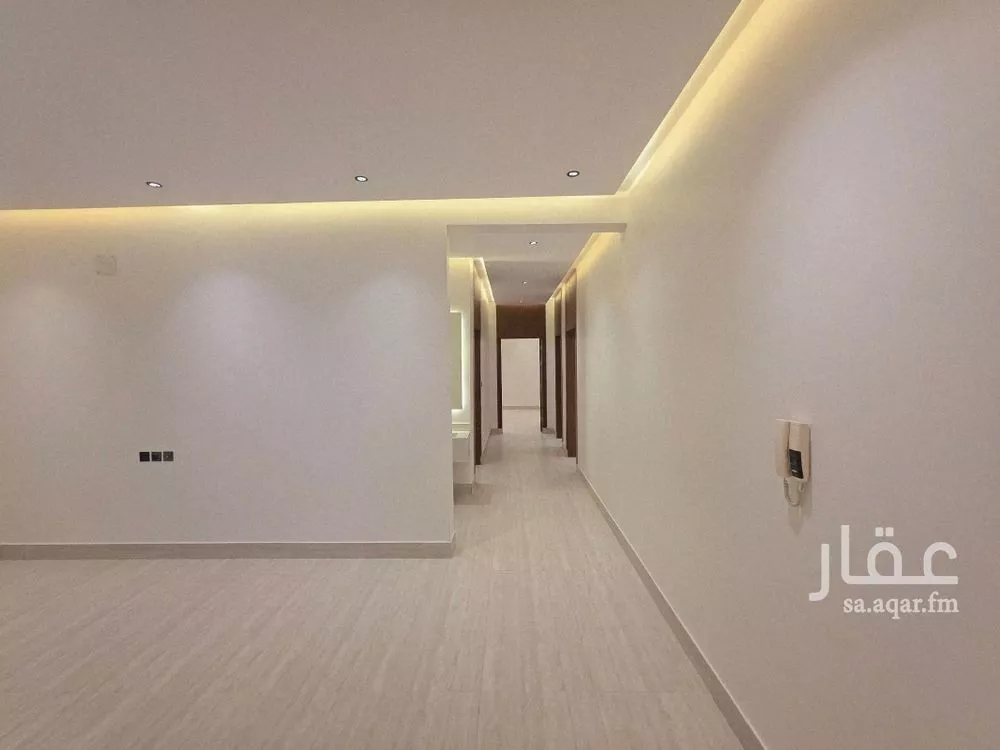 5 bedroom floor in Badr 8