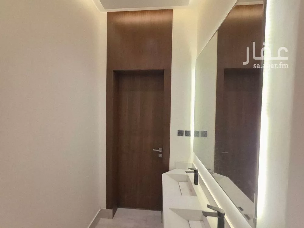 5 bedroom floor in Badr 10