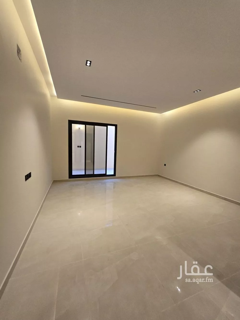 دور 5 غرف في عكاظ 8