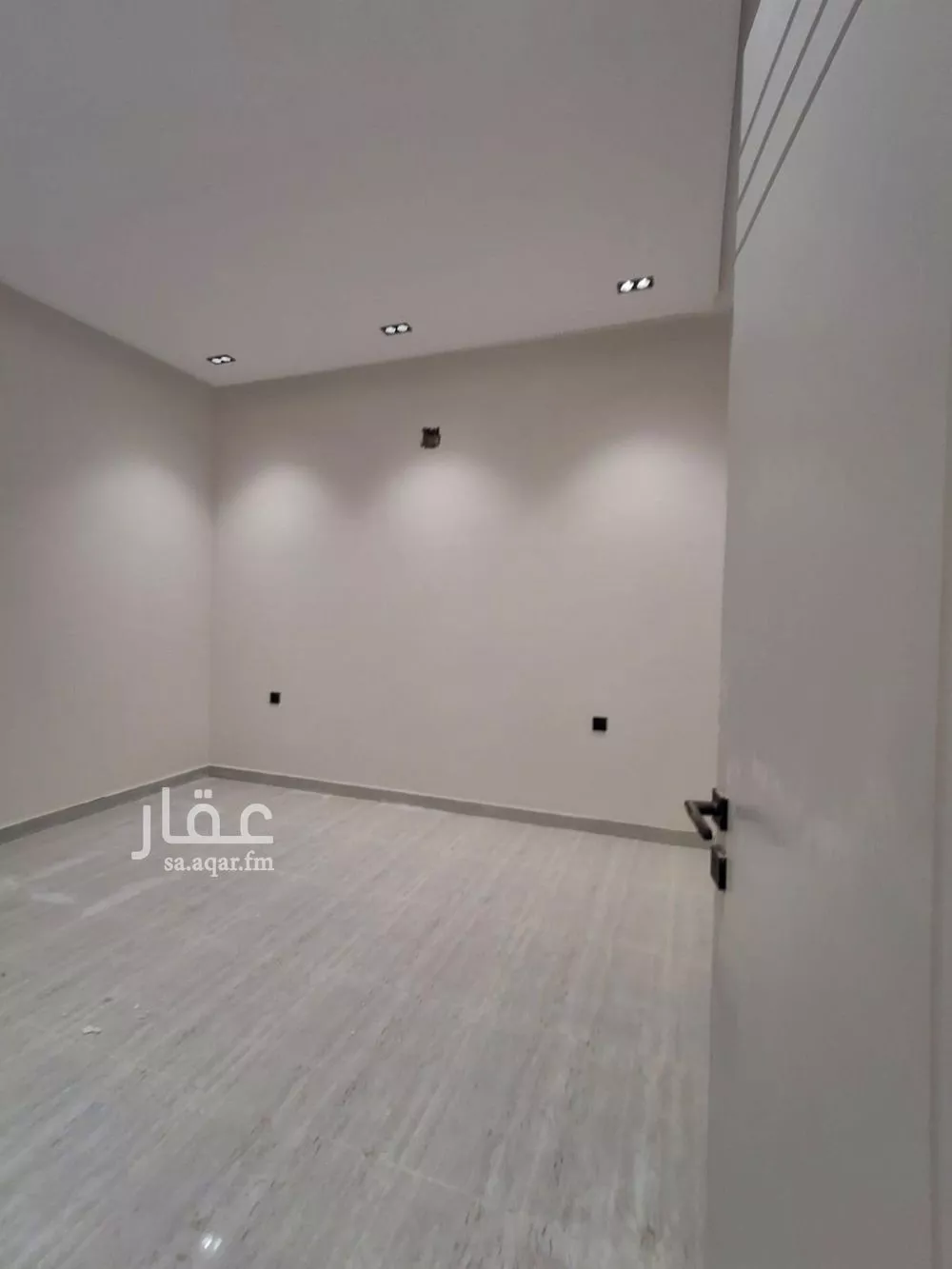 دور 5 غرف في بدر 7