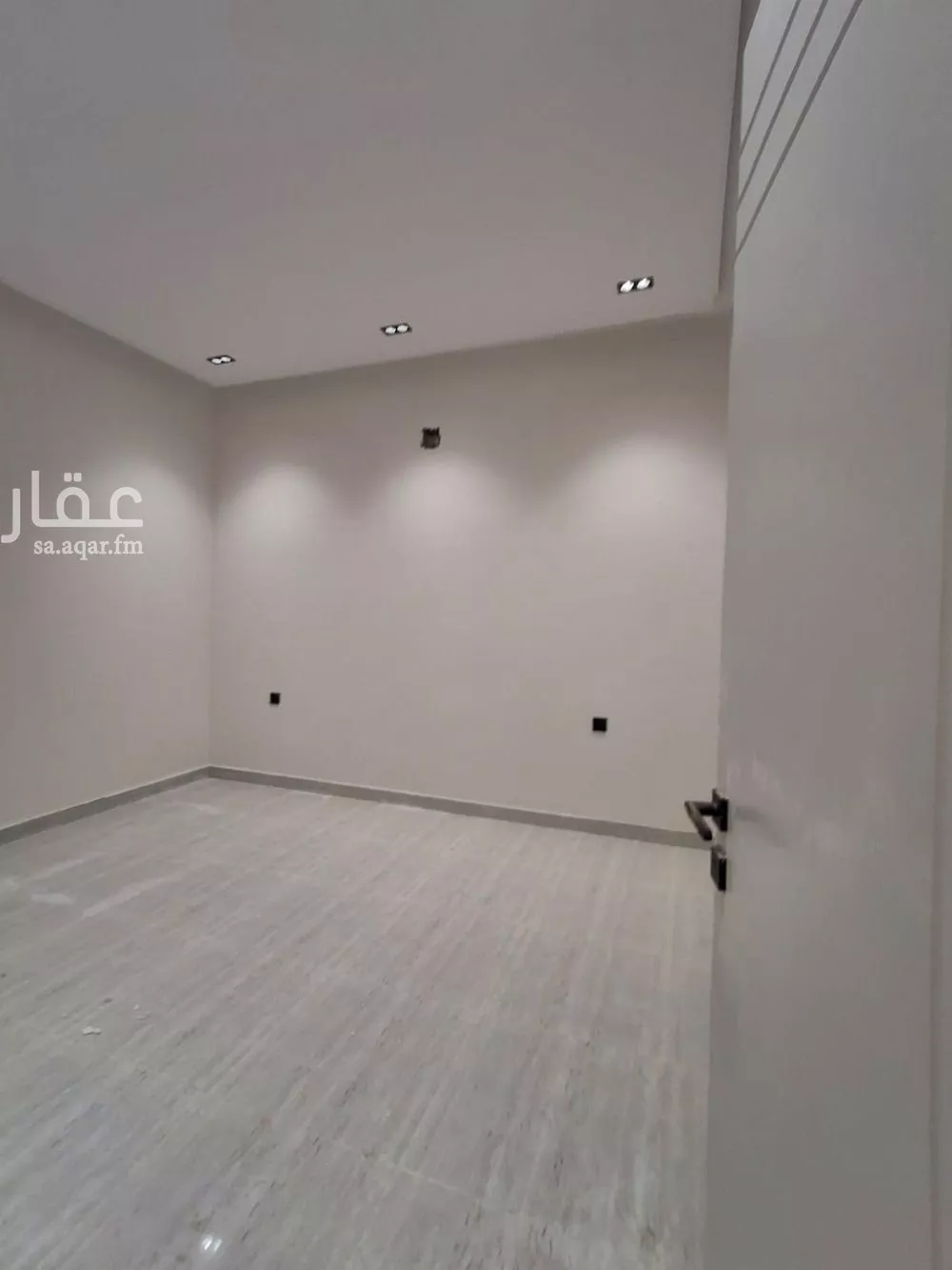 دور 5 غرف في بدر 10