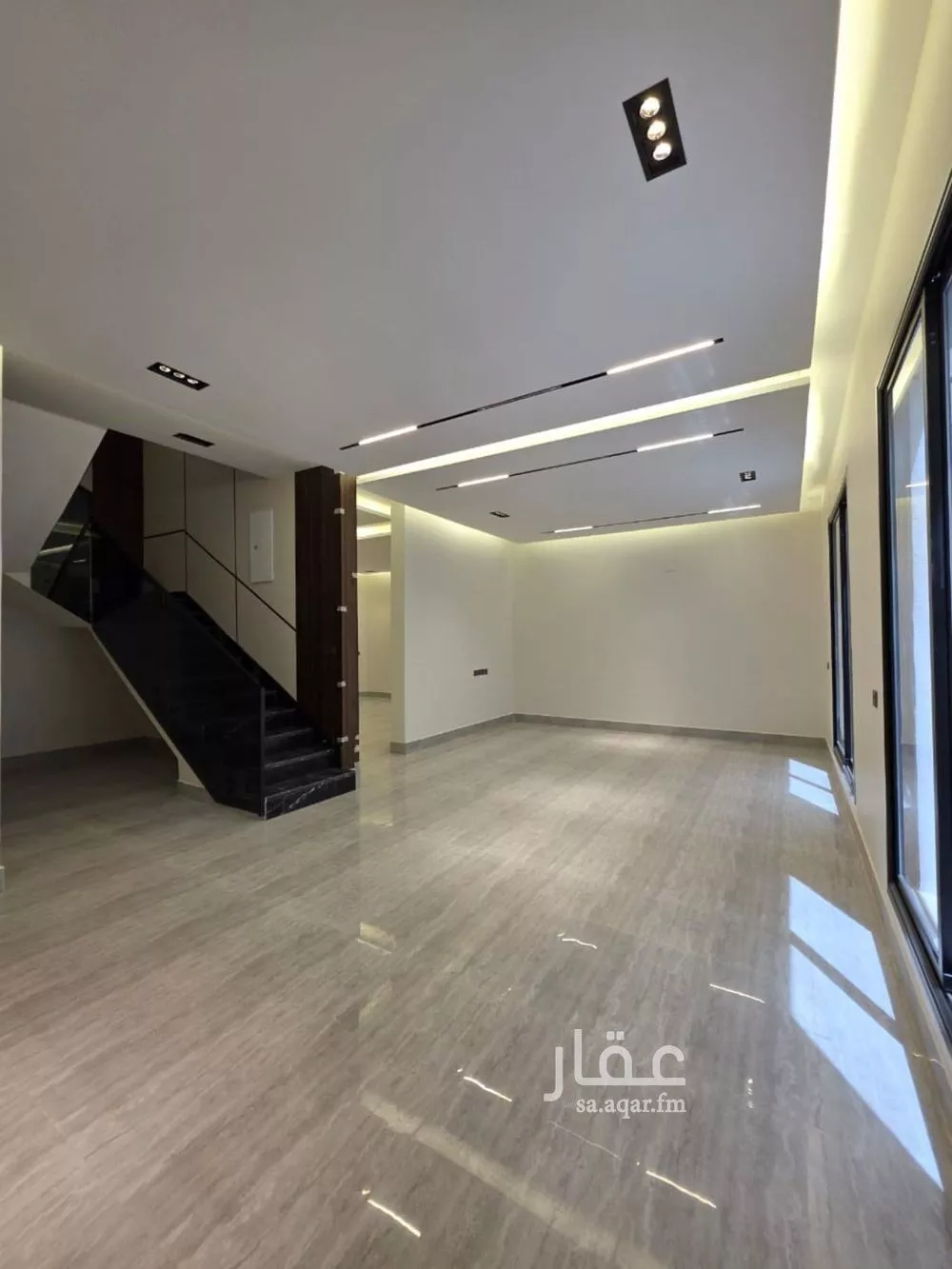 3 bedroom floor in Al Rimal 11