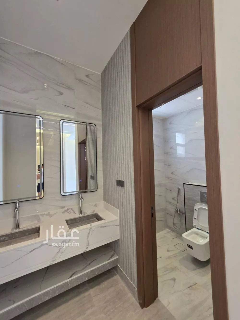 3 bedroom floor in Al Rimal 21