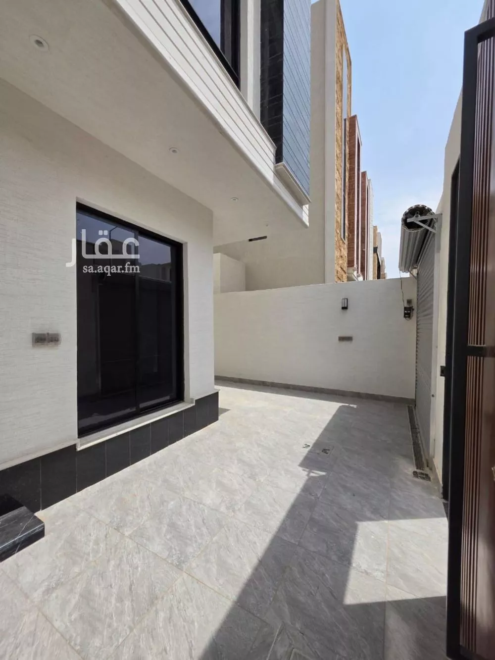 3 bedroom floor in Al Rimal 5