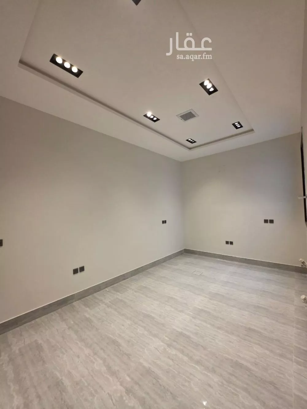 3 bedroom floor in Al Rimal 9