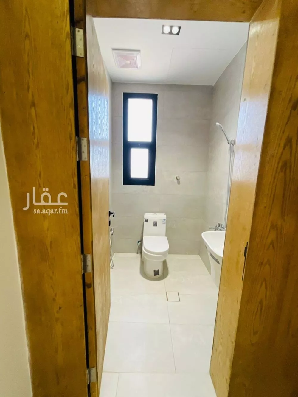 4 bedroom floor in Al Janadriyah 16