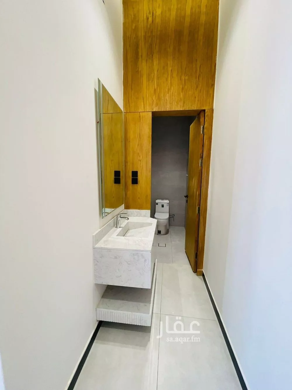 4 bedroom floor in Al Janadriyah 6