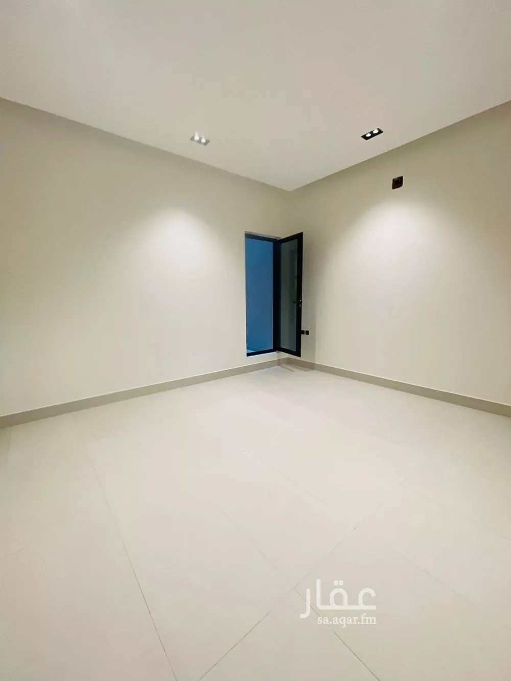 دور 4 غرف في الخليج 15