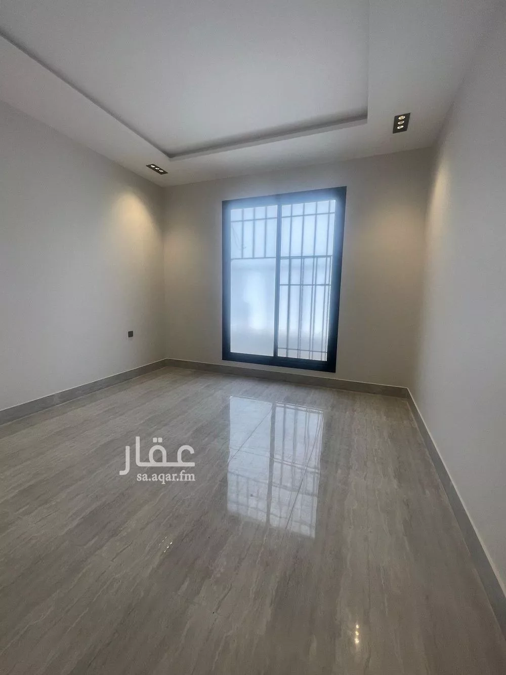 دور 4 غرف في الرمال 11