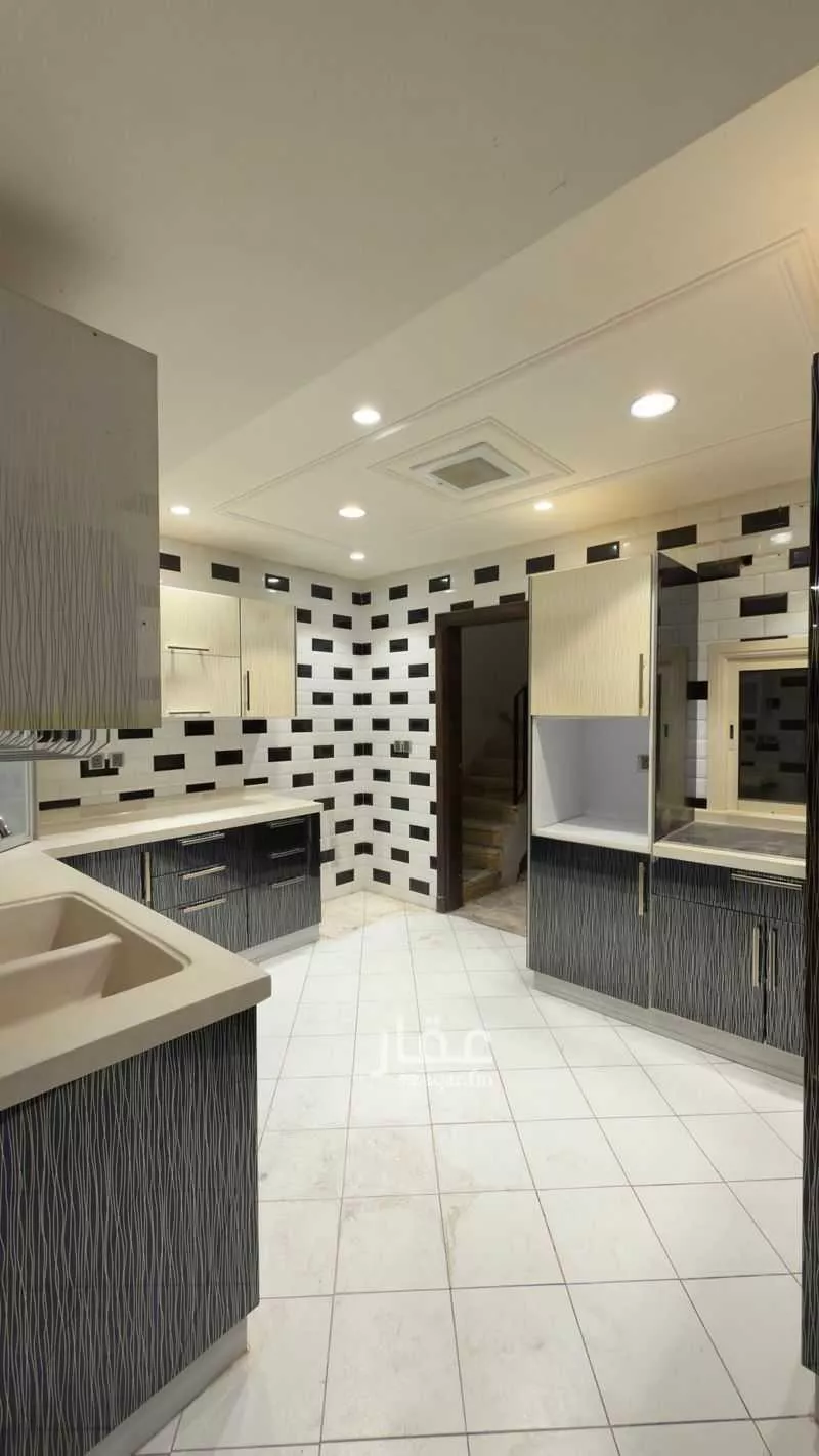 3 bedroom apartment in Al Murooj, Riyadh 9