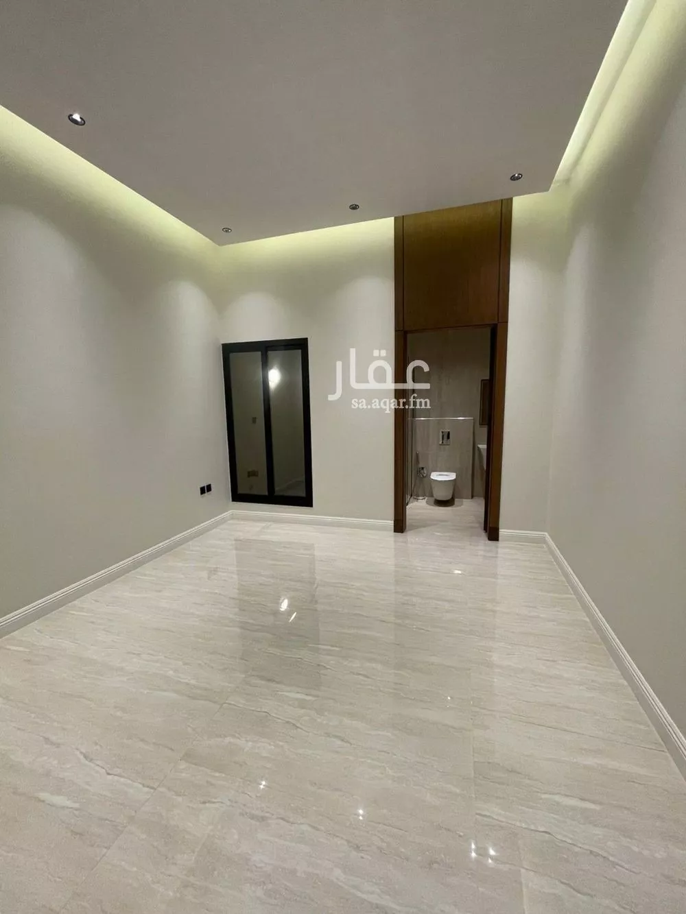 دور 4 غرف في النرجس 10
