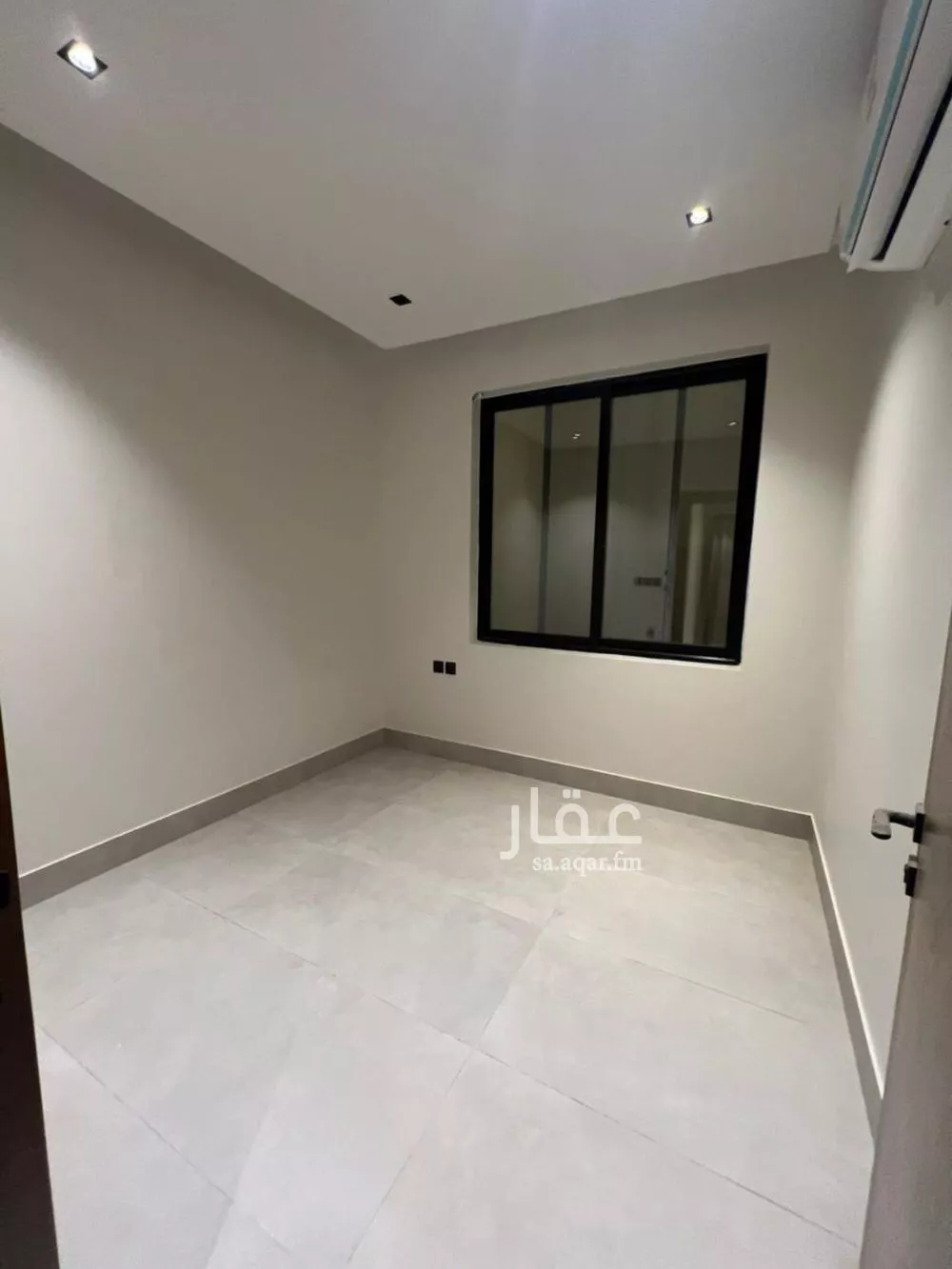 4 bedroom floor in Al Aridh 5