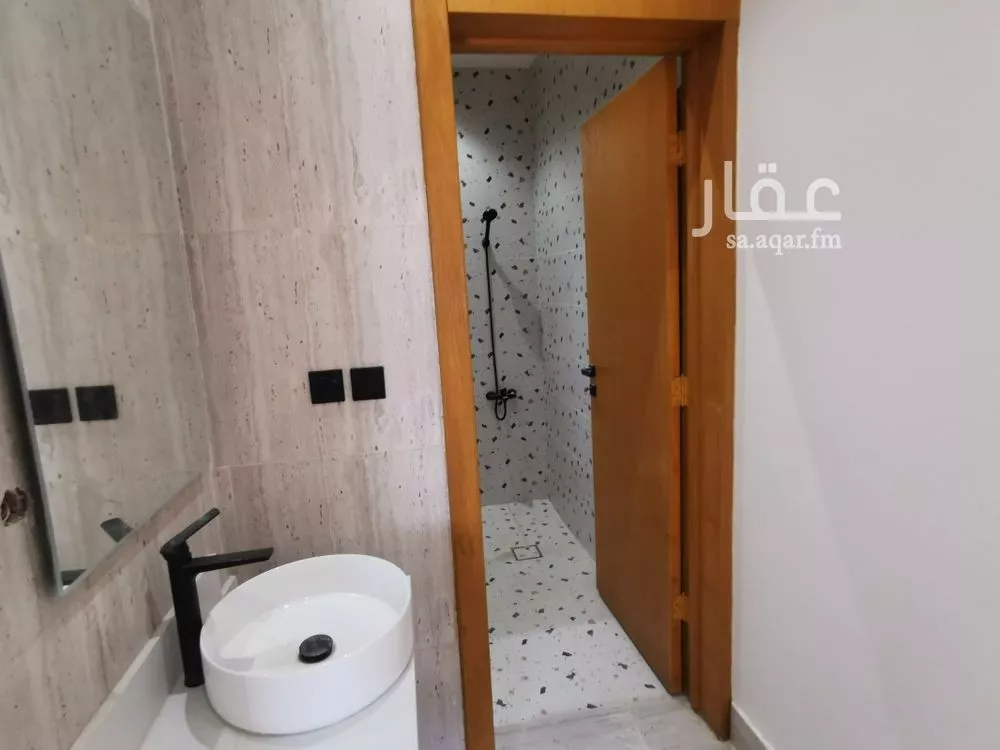 دور 5 غرف في طويق 21