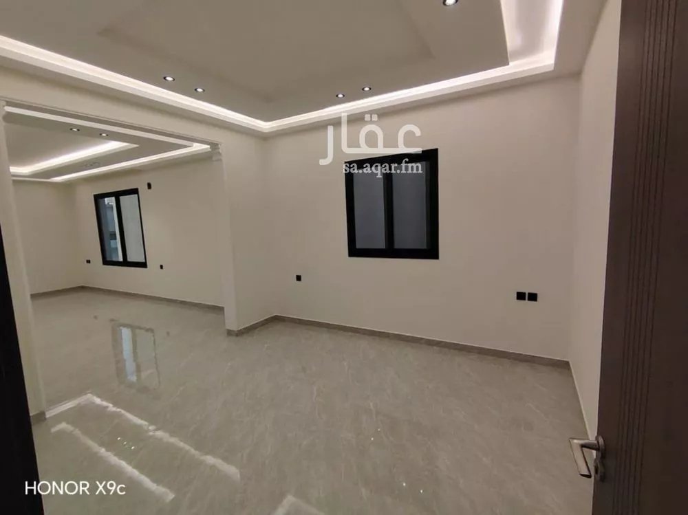 5 bedroom floor in Badr 13