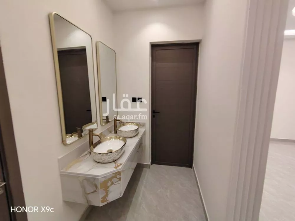 5 bedroom floor in Badr 16
