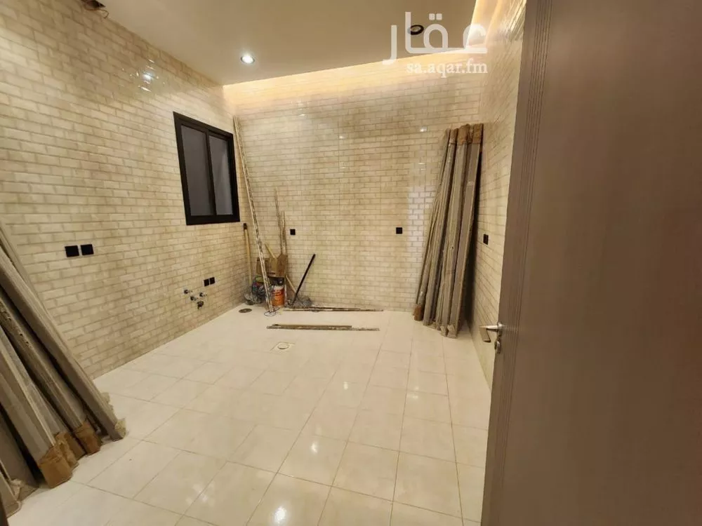 5 bedroom floor in Badr 25