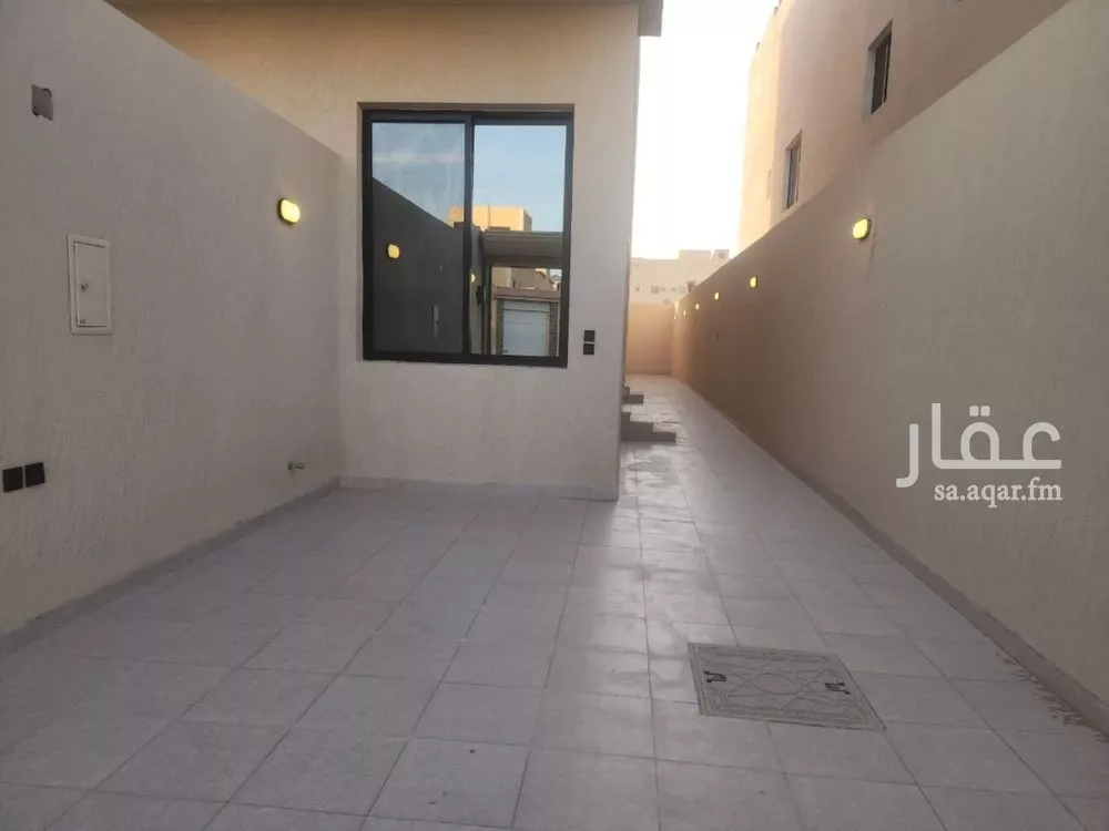 5 bedroom floor in Badr 10