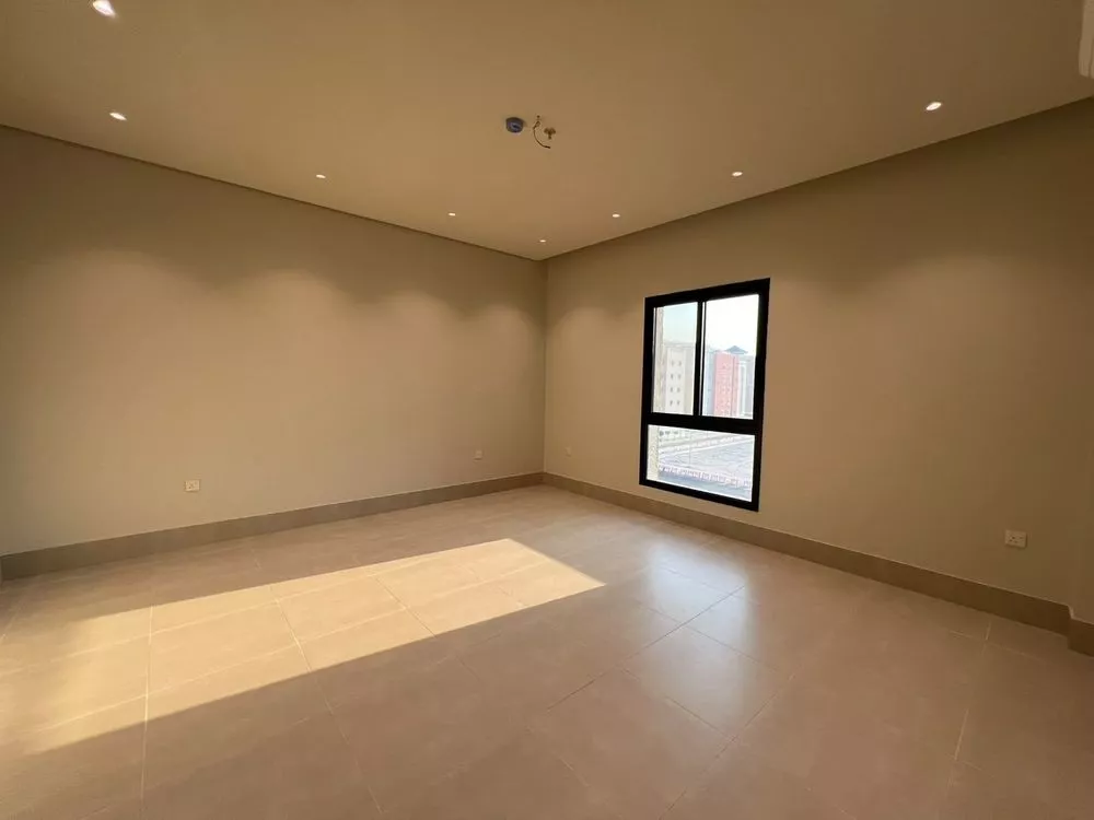 3 bedroom apartment in Al Rawabi, Eastern Province 13