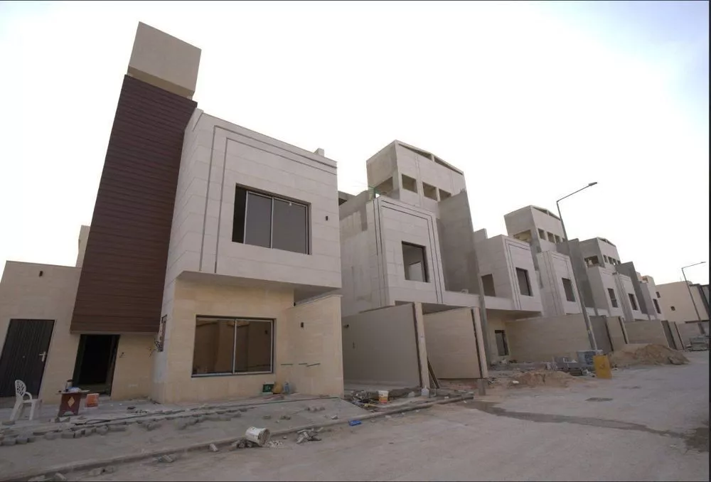 5 bedroom floor in Al Rimal 2