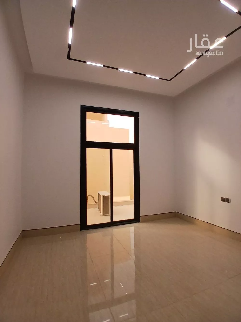 4 bedroom floor in Al Rimal 12